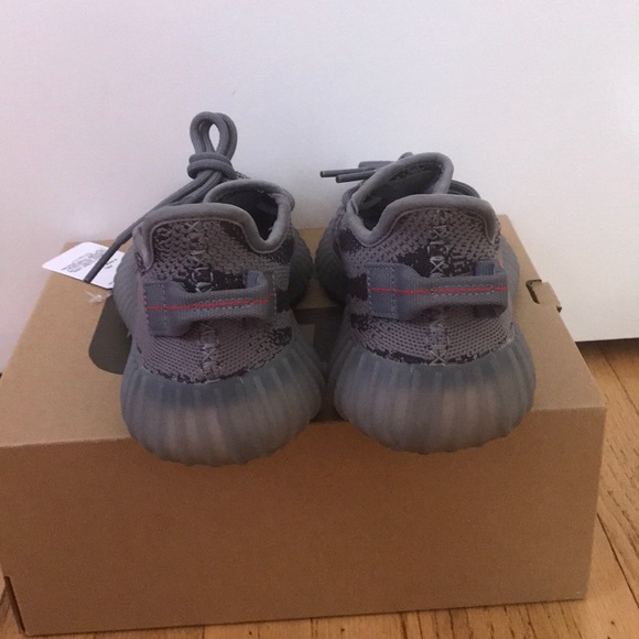 YEEZY BOOST 350 V2 BELUGA 2.0 - Picture 6 of 7